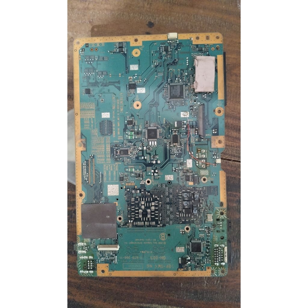 Mainboard ps2 fat 2chip rusak bahan olahan kondisi seperti Di fotoTidak garansi/retur
