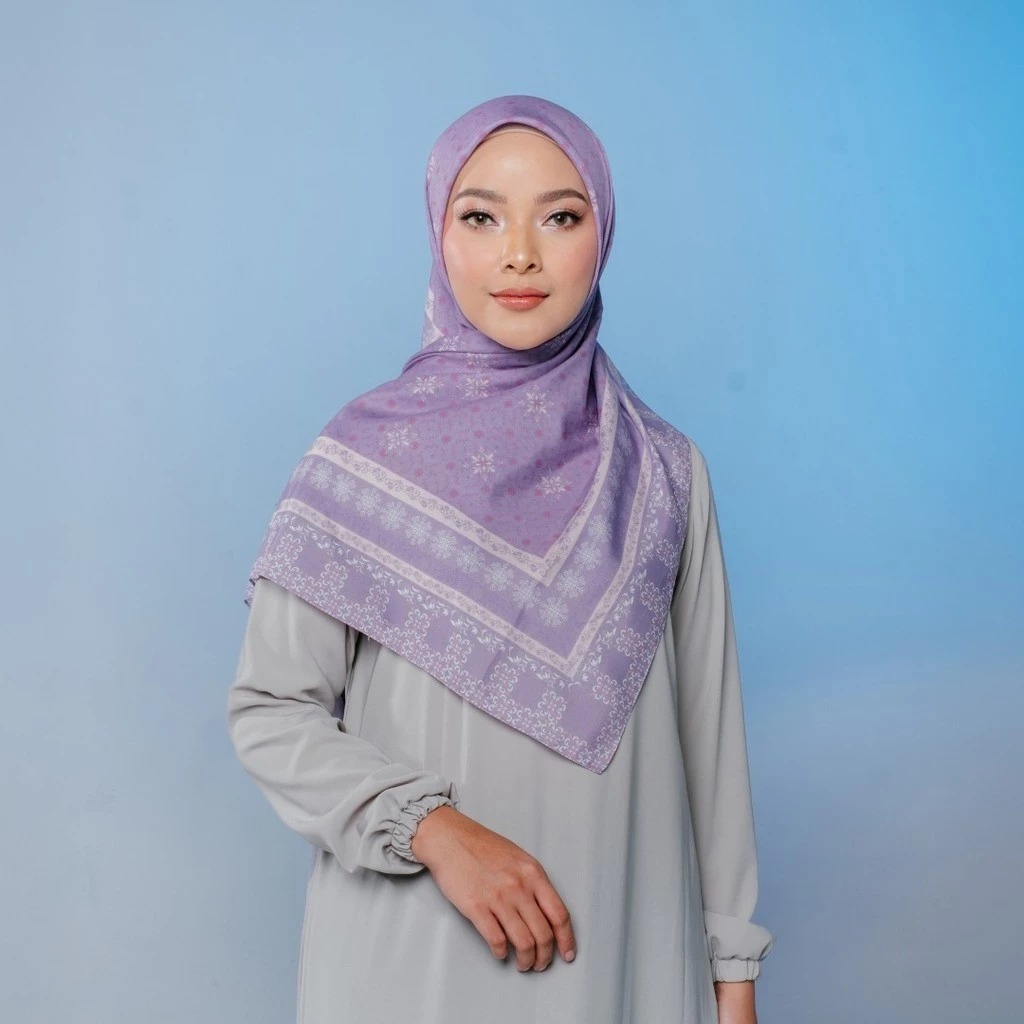 hijab instan elzatta | hijab motif segi empat elzatta