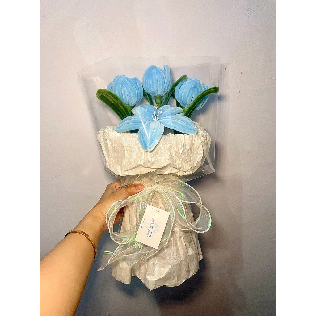 Round Bouqet Bunga Kawat Bulu