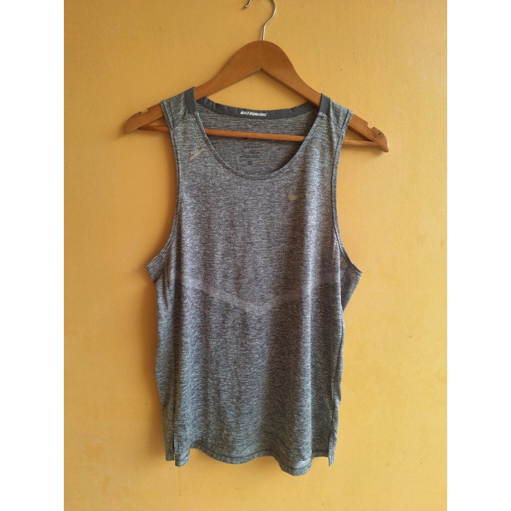 Tank top Nike Running pria