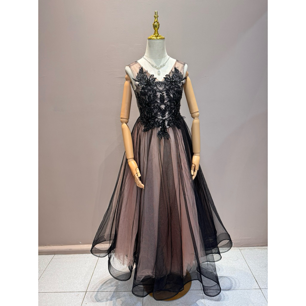 Amora Dress