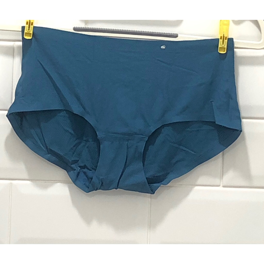 Panty Wanita merk SORELLA / Celana Dalam wanita