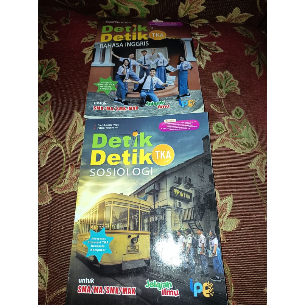 Buku Soal Detik-Detik TKA Bahasa Indonesia,Bahasa Inggris Intan Pariwara untuk SMA/MA/SMK/MAK