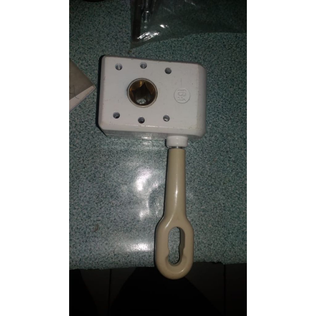 Gear Box Engkol untuk Awning Gulung 1:16