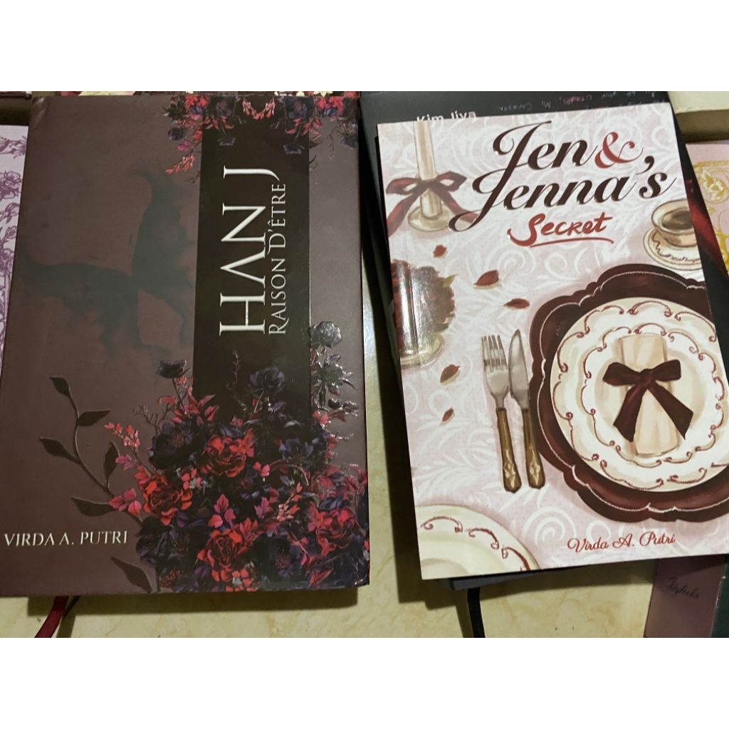 BUNDLING PRELOVED NOVEL HAN J (BACA DESKRIPSI)