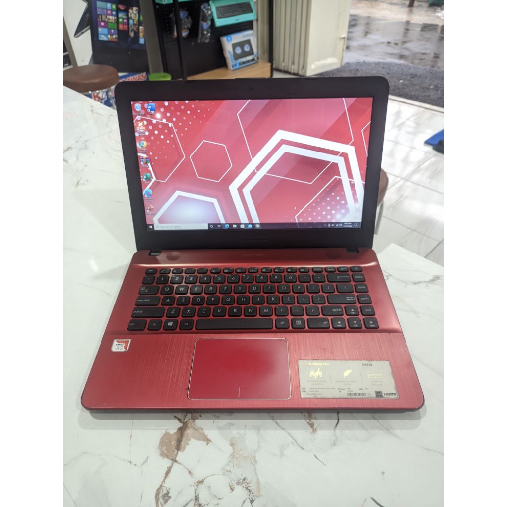 ASUS X441BA | AMD A9-9425 | RAM 4 GB | SSD 128 GB