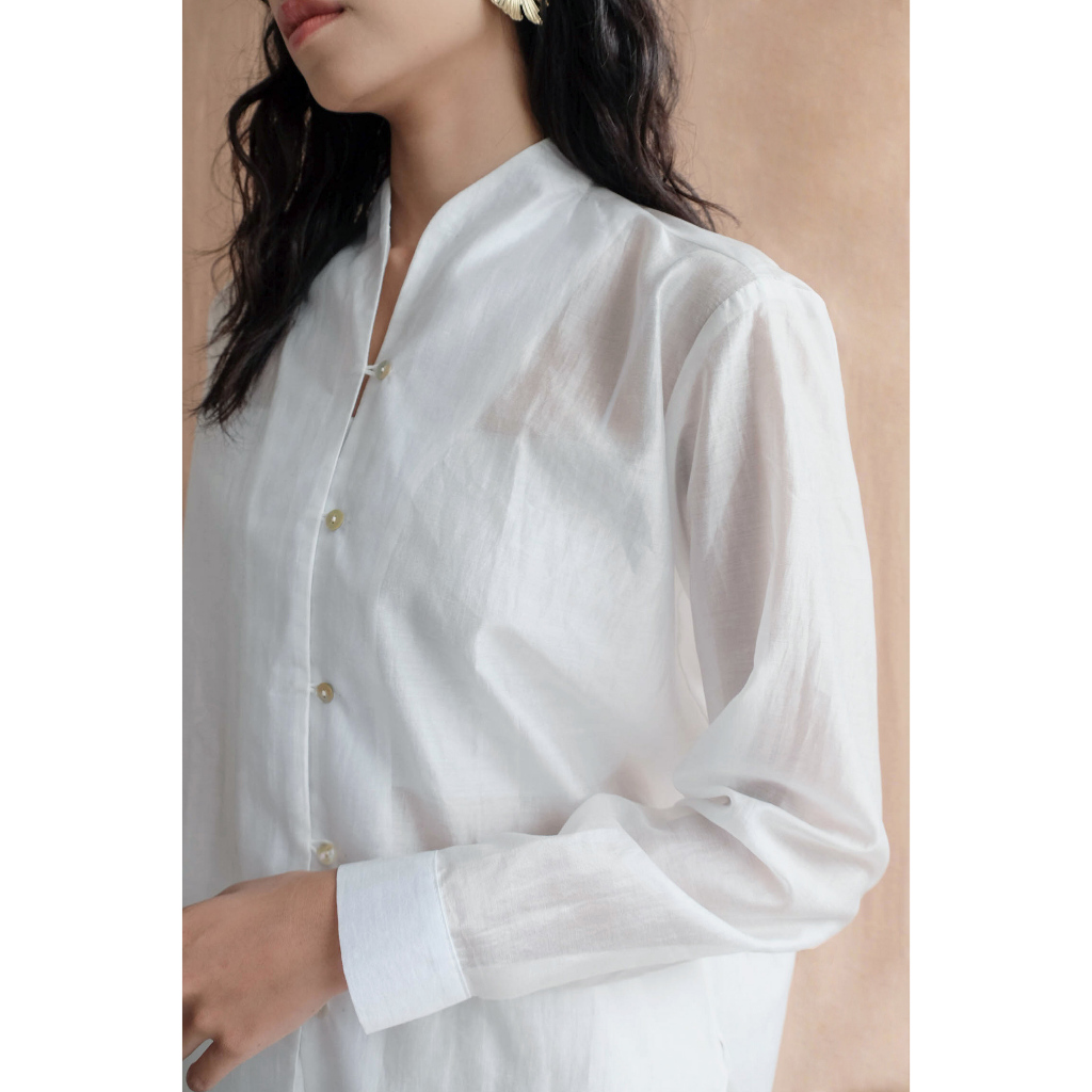 Kivee - Nahla Shirt Ivory / Sheer Top / Kemeja Wanita