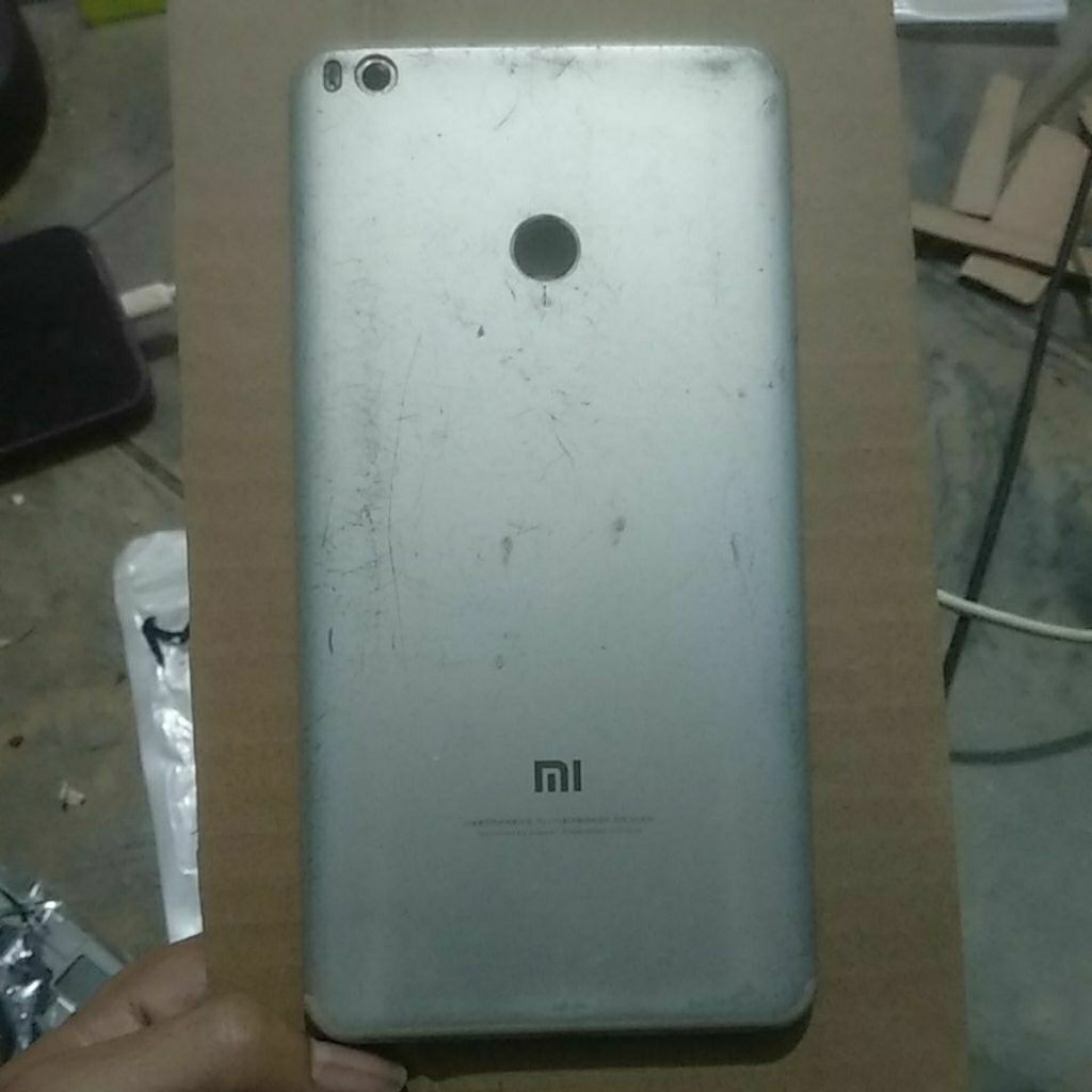 Backdoor bekas Mi Max 2 Tombol lengkap