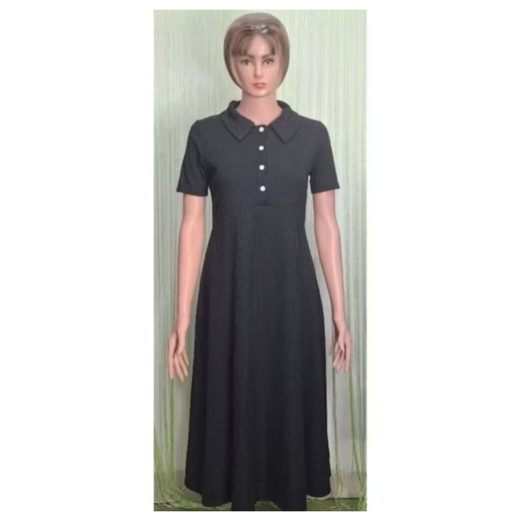 long dress hitam polos motif lidi lengan pendek