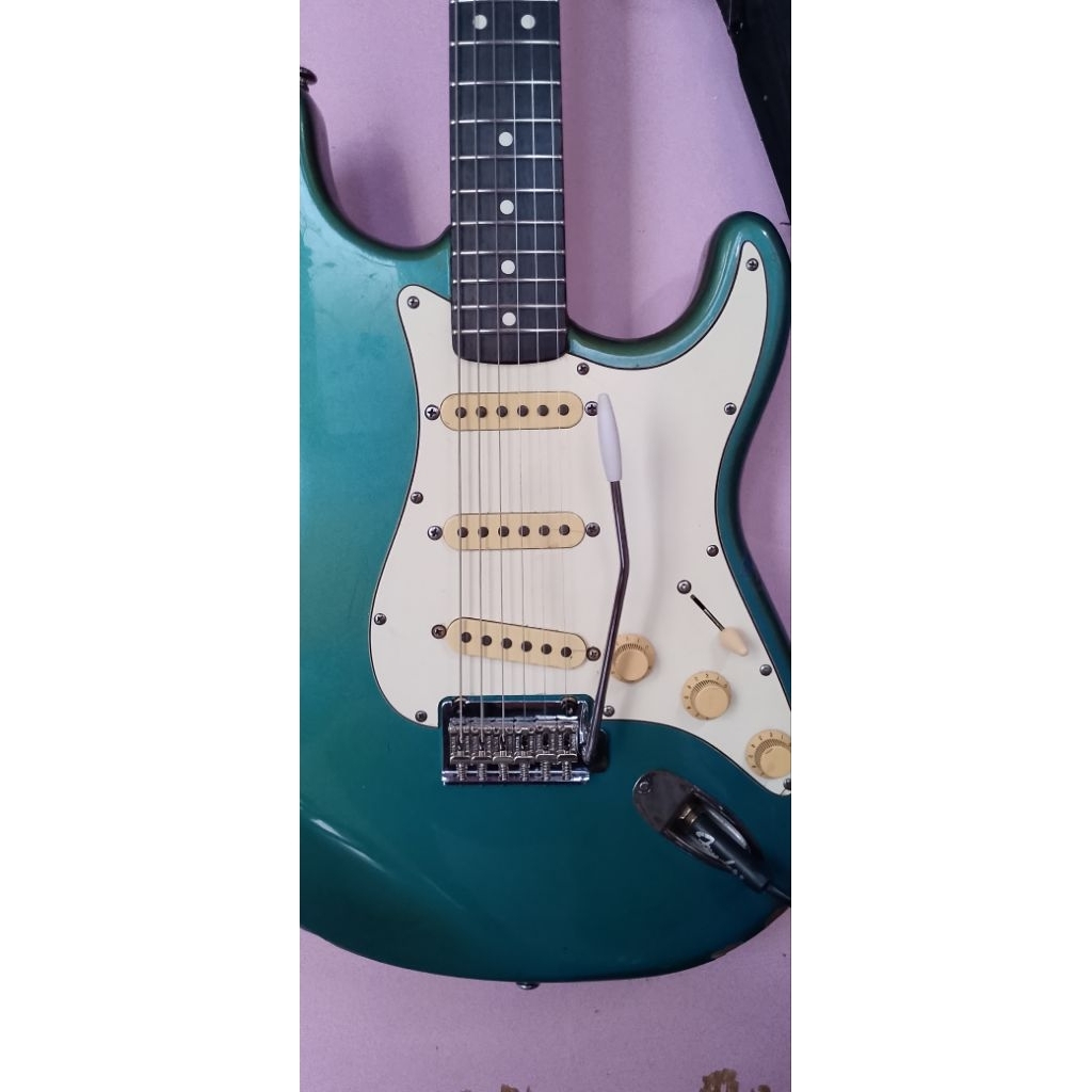 tremolo fender stratocaster 2 pivot vintage