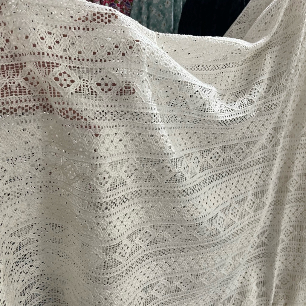 kain katun brokat motif etnik premium - warna bw - kain semi prada - kain brokat style import uws