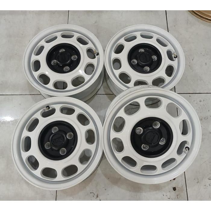 Velg mobil bekas klg r14 pcd 4x100 untuk sigra calya brio agya ayla mirage