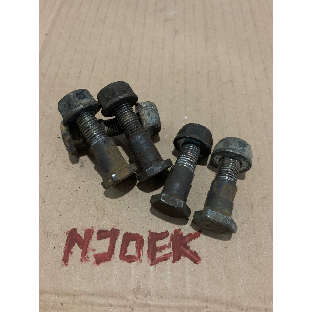 BAUT 17mm UNTUK STANDAR SAMPING GL MEGAPRO TIGER