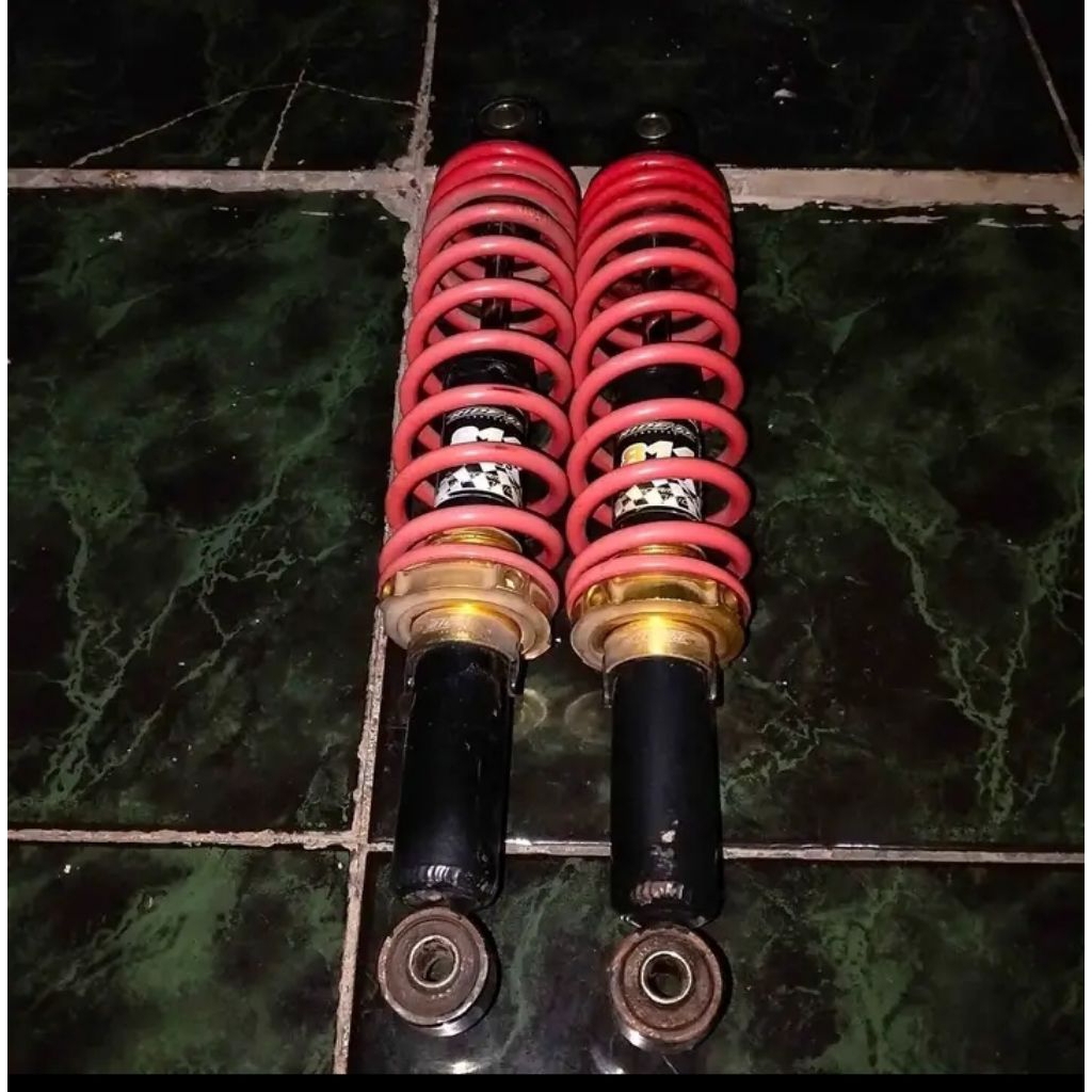 Shockbreaker belakang variasi buat motor bebek Revo kharisma Blade Supra x Lama grand prima legenda 