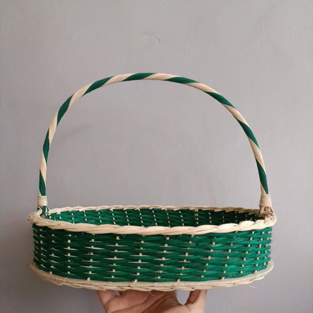 KERANJANG ROTAN OVAL Asli Desain Unik dan Tahan Lama PARCEL LEBARAN NATAL