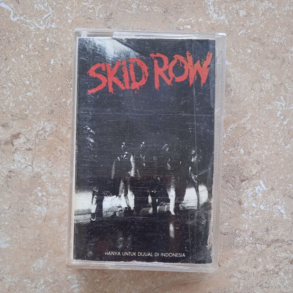 kaset pita Skid Row self title