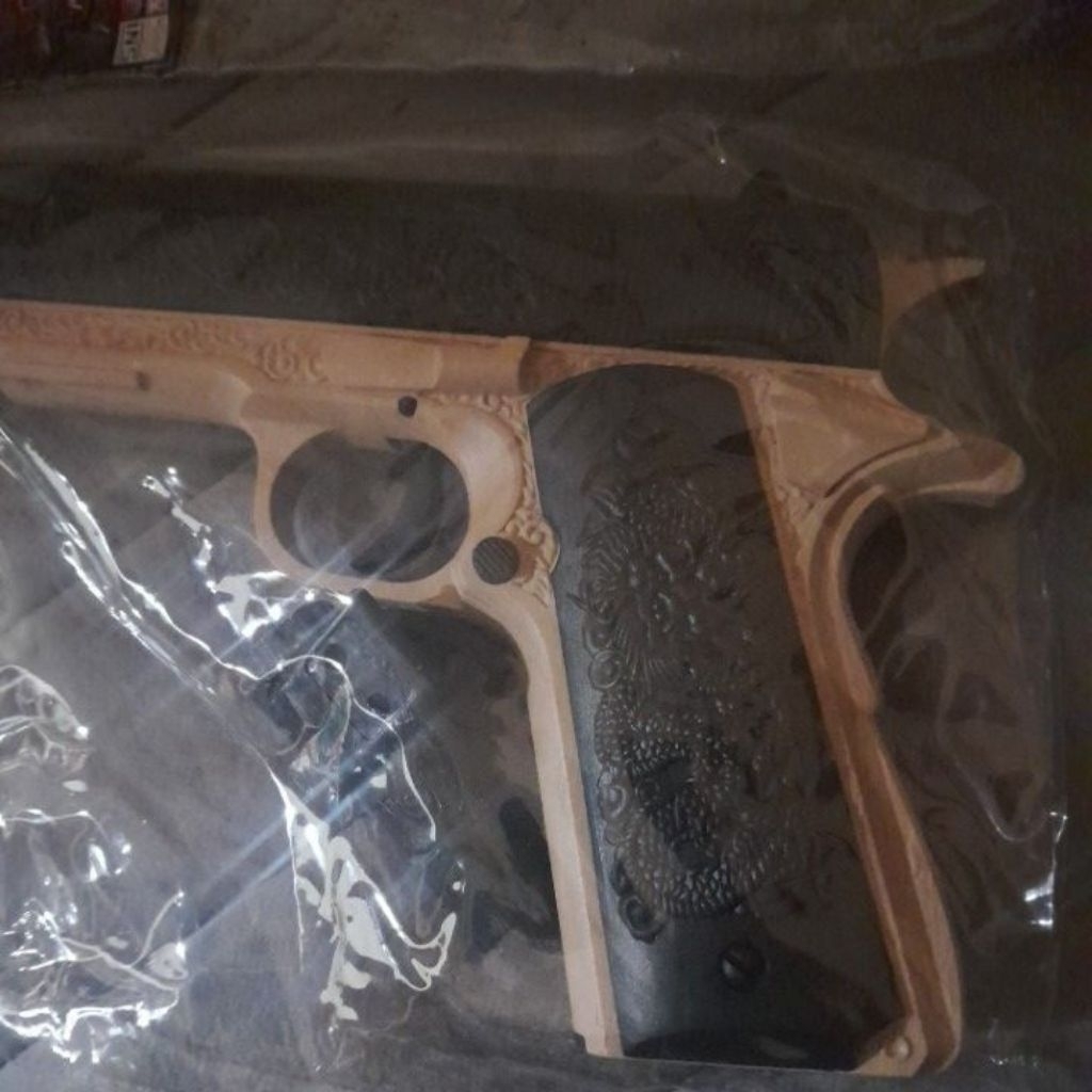 P355 Mamba Glock Mainan pistol anak desain simulasi aman untuk anak. secreet agent SNI.