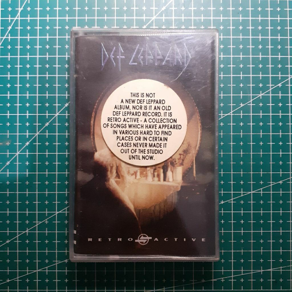 Kaset Def Leppard - Retro Active