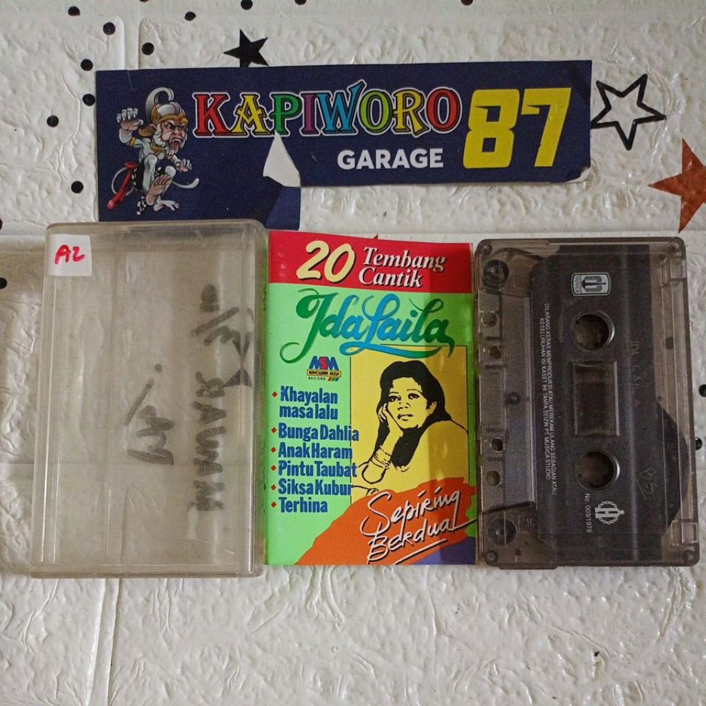 KASET PITA,,, 20 TEMBANG CANTIK IDA LAILA