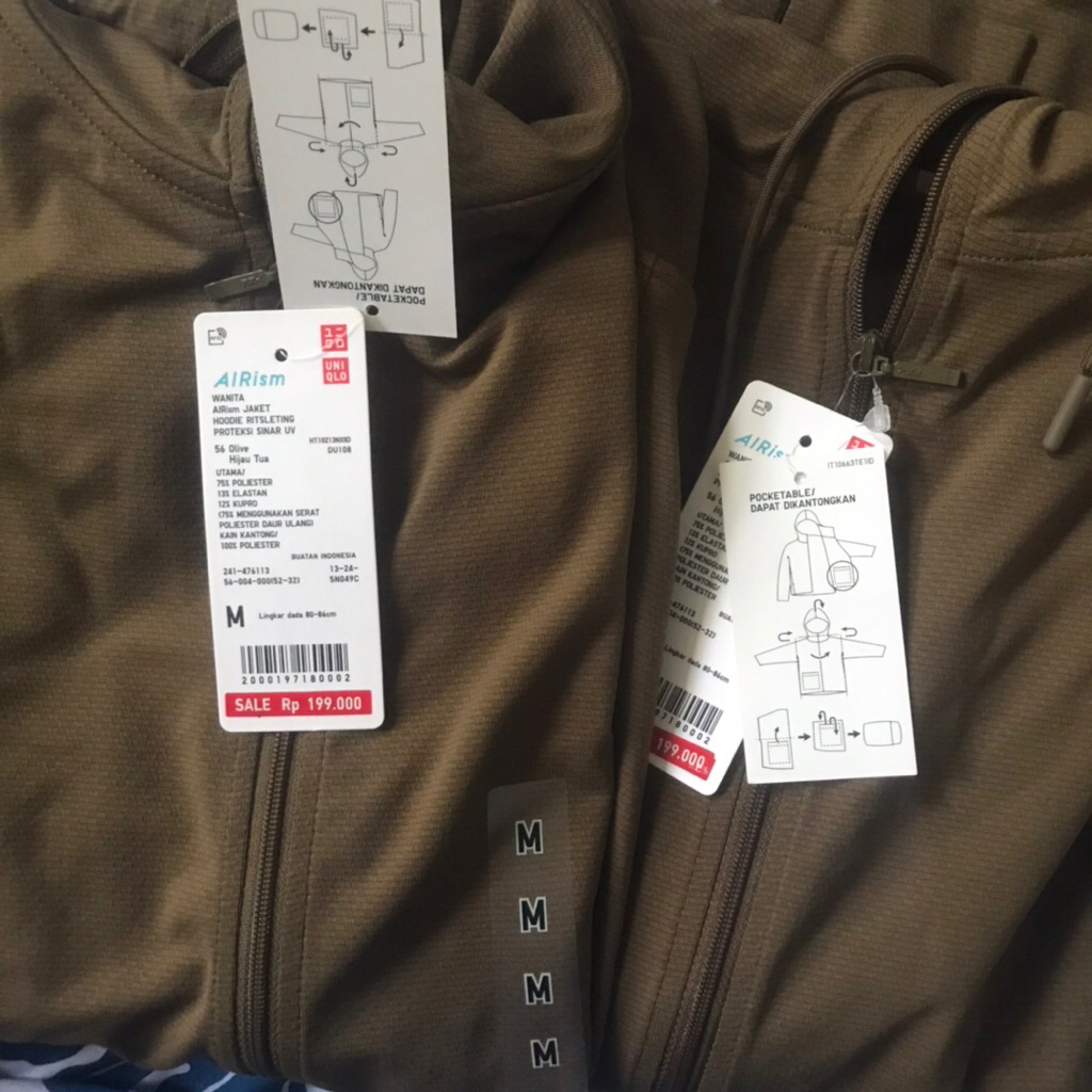 jaket Airism Uniqlo Olive