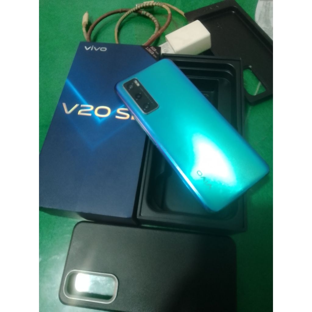 Vivo v20se ram 8/128