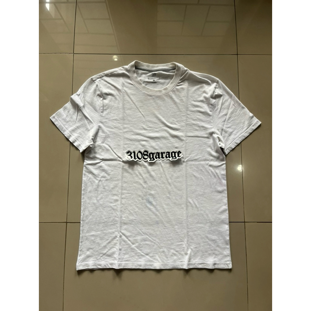T-shirt tee kaos lengan pendek mens pria casual giordano white putih polos sz L used second