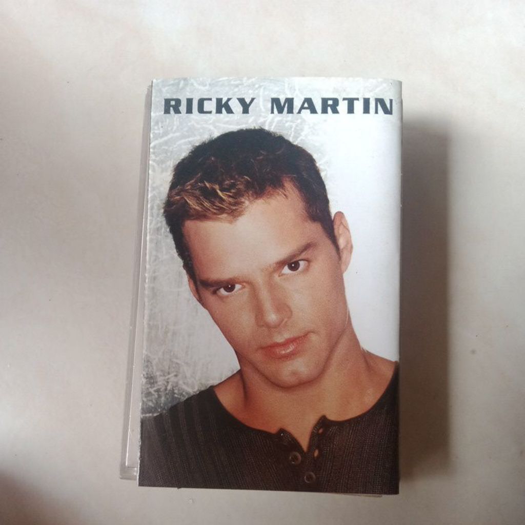 Kaset pita Ricky Martin