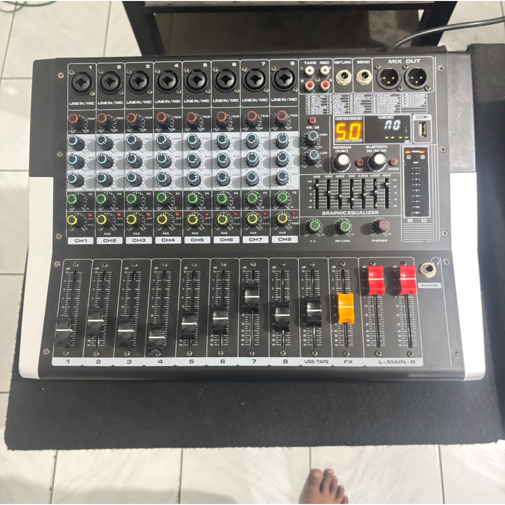Amplifier Power Mixer Blackspider ED 8 / Black Spider ED8  Channel