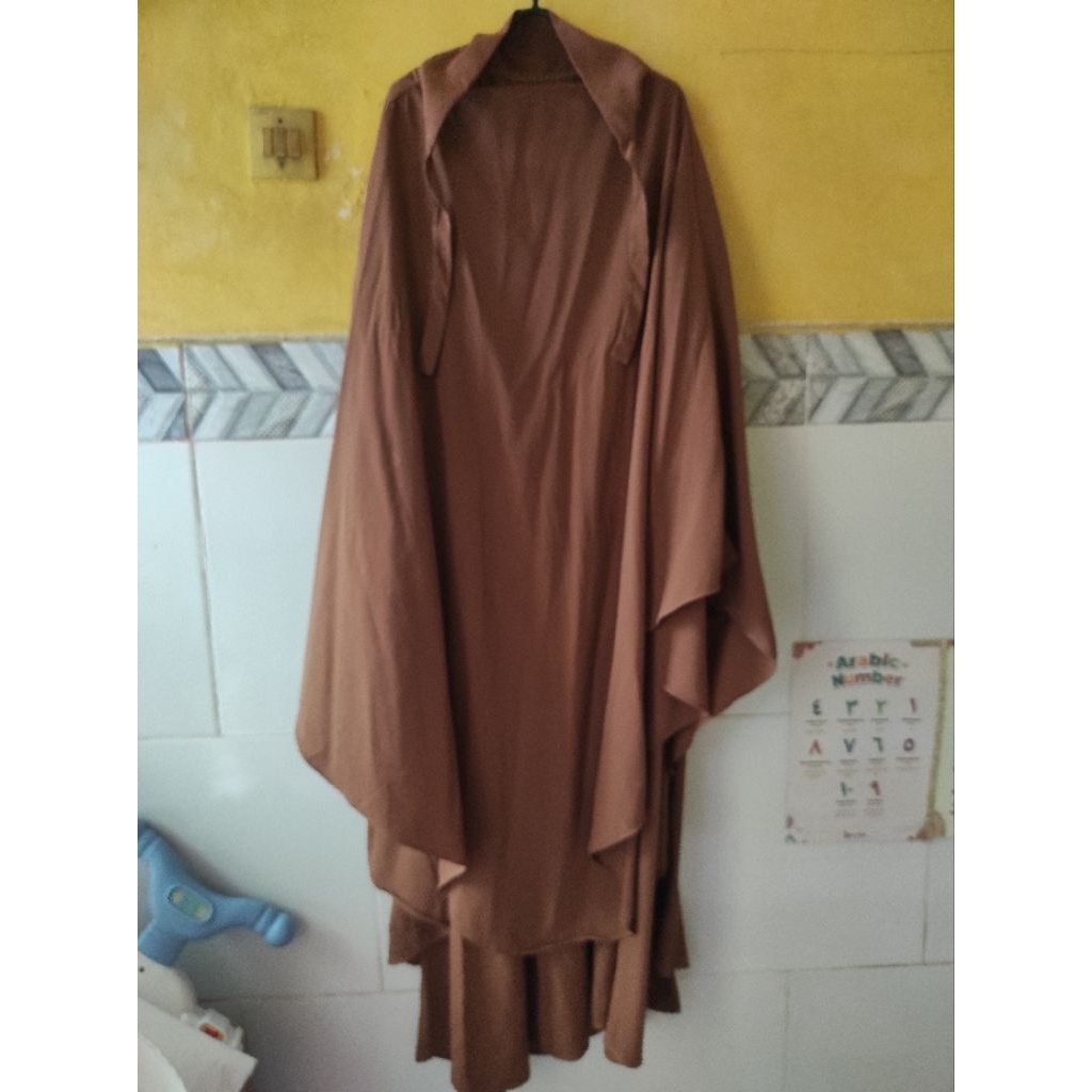 Preloved gamis set french khimar