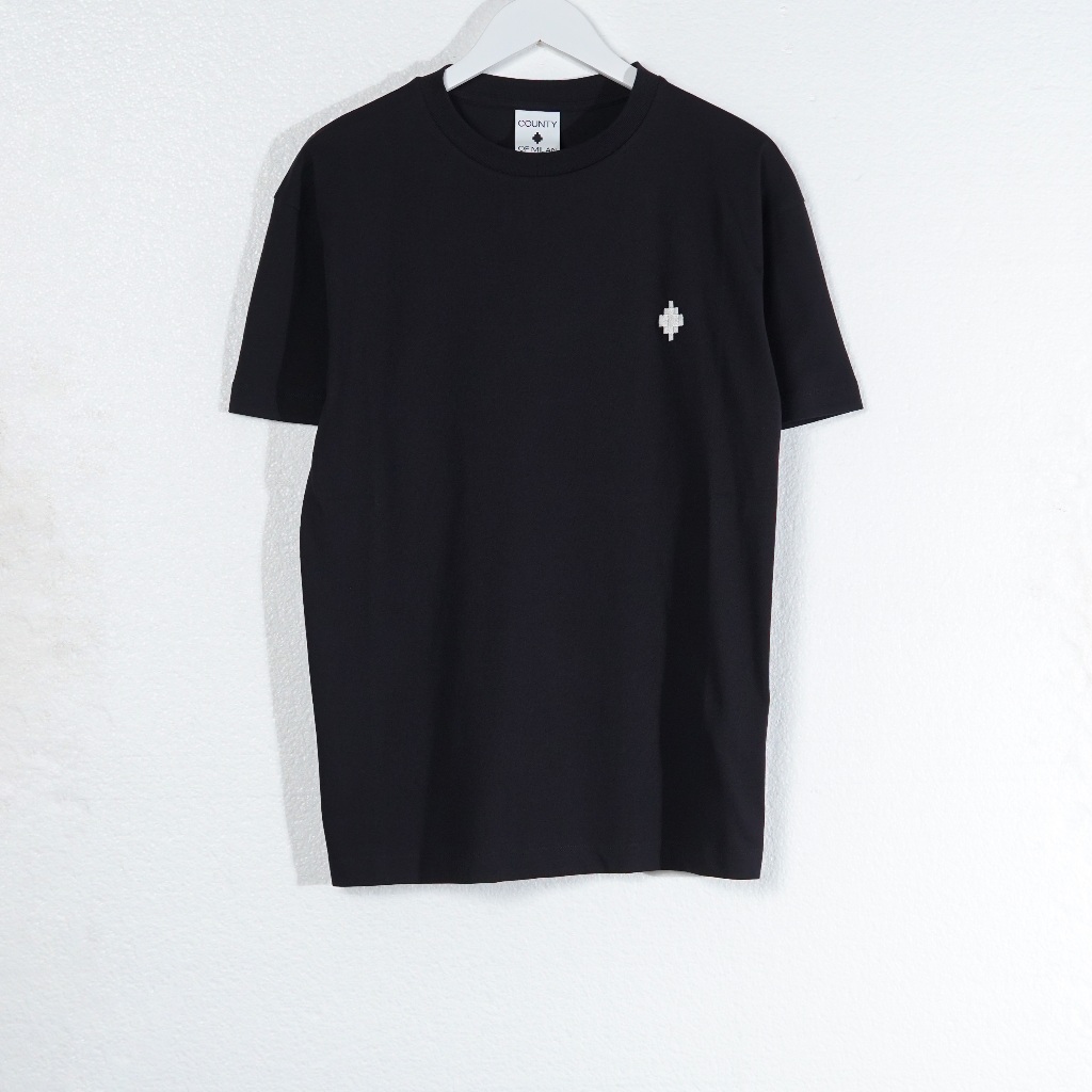 Kaos MB COUNTRY OF MILAN LOGO BLACK TSHIRT 100% ORIGINAL