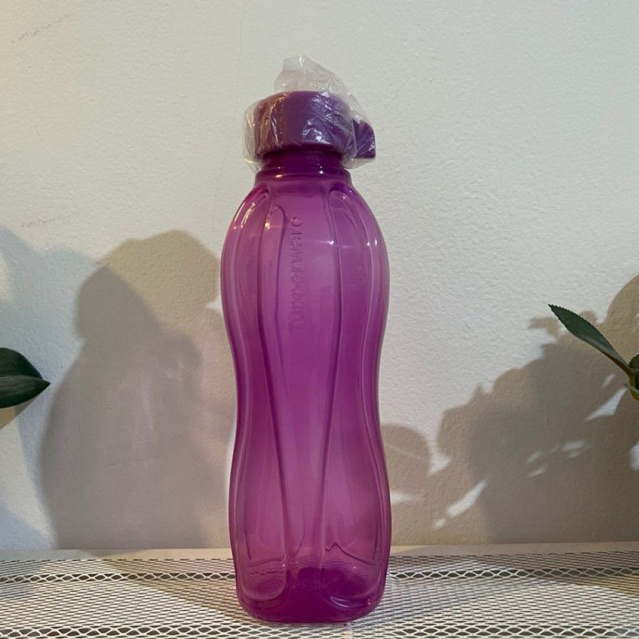 Botol Minum Ulir Ungu Tupperware 2 Liter