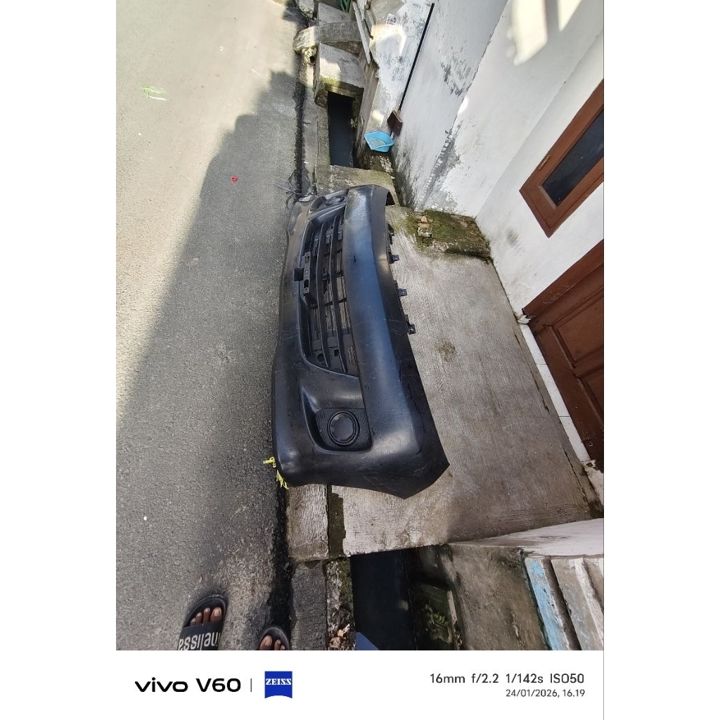 bumper depan luxio old orginal