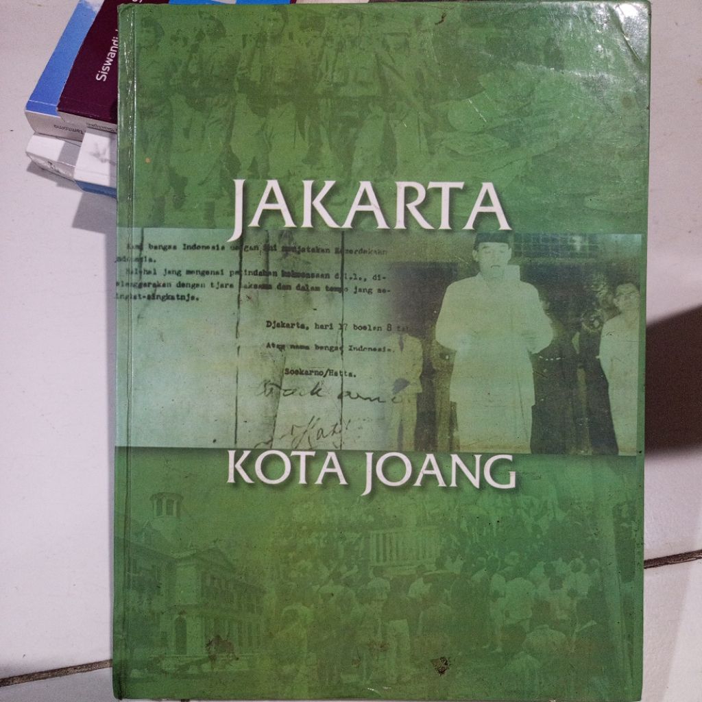 Buku Bekas Jakarta Kota Joang.
