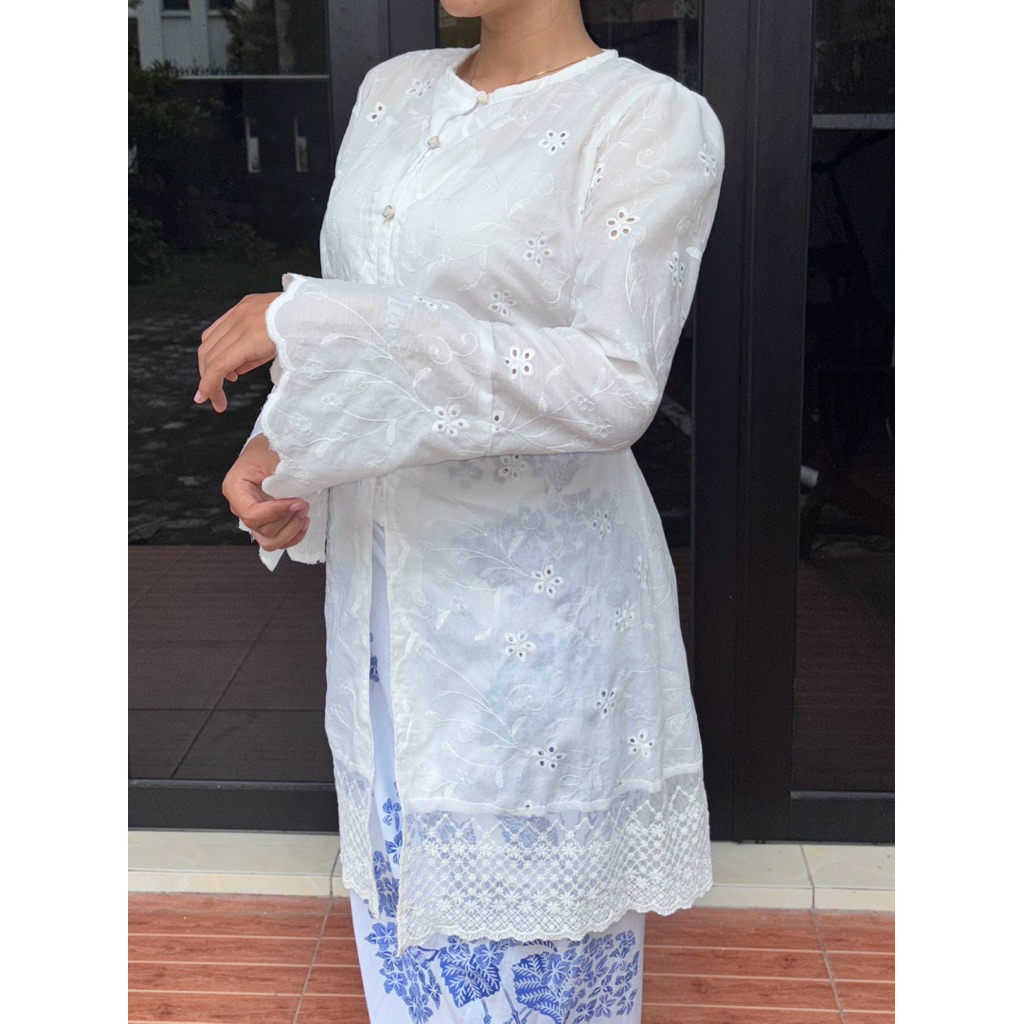 Atasan Kebaya Series Raya Model Tunik Bahan Katun Bolong Lengan Panjang Wanita