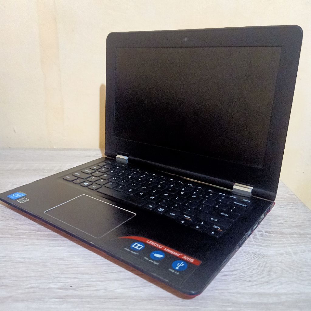 Lenovo Ideapad 300S SECOND