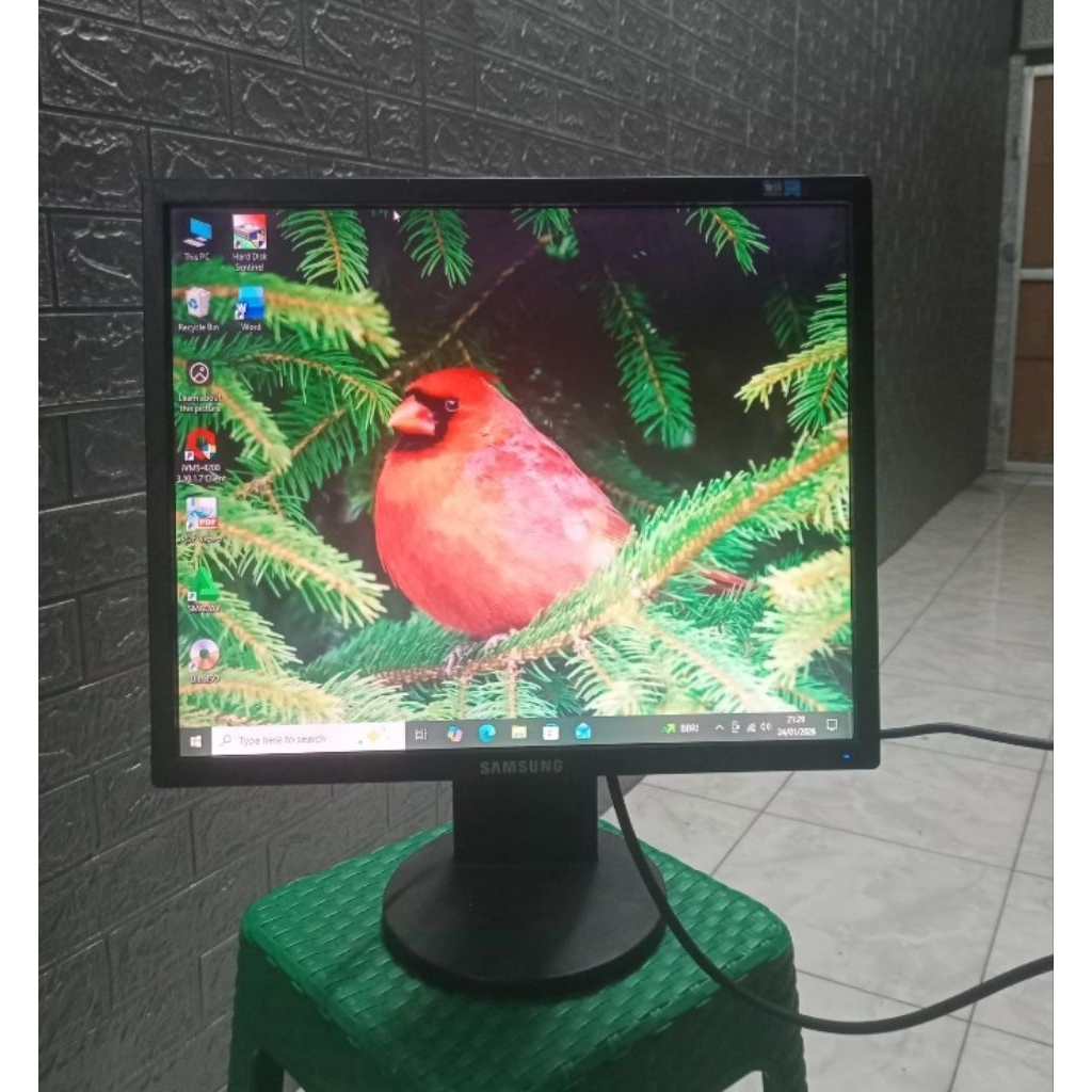 monitor lcd kotak square samsung 19 inch