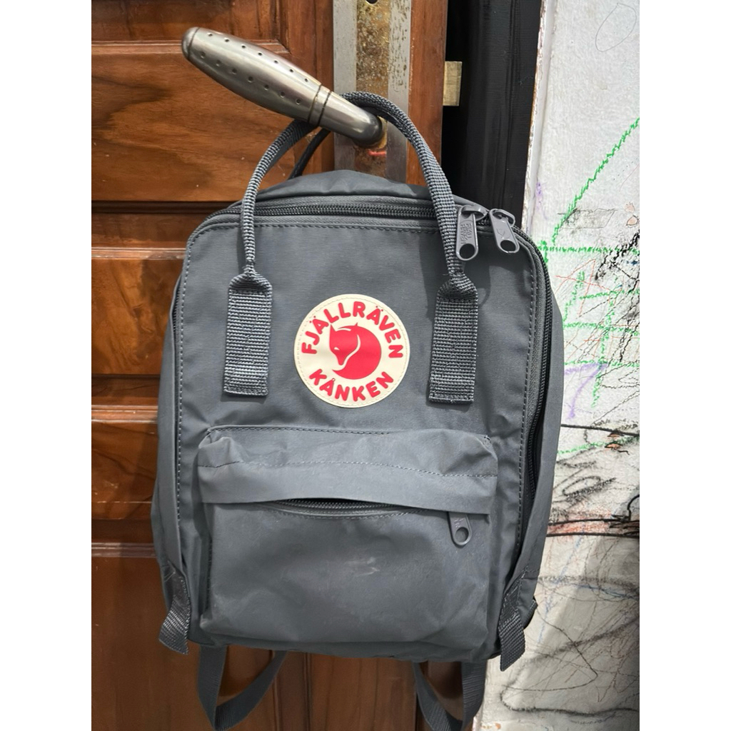 preloved fjallraven kanken mini backpack