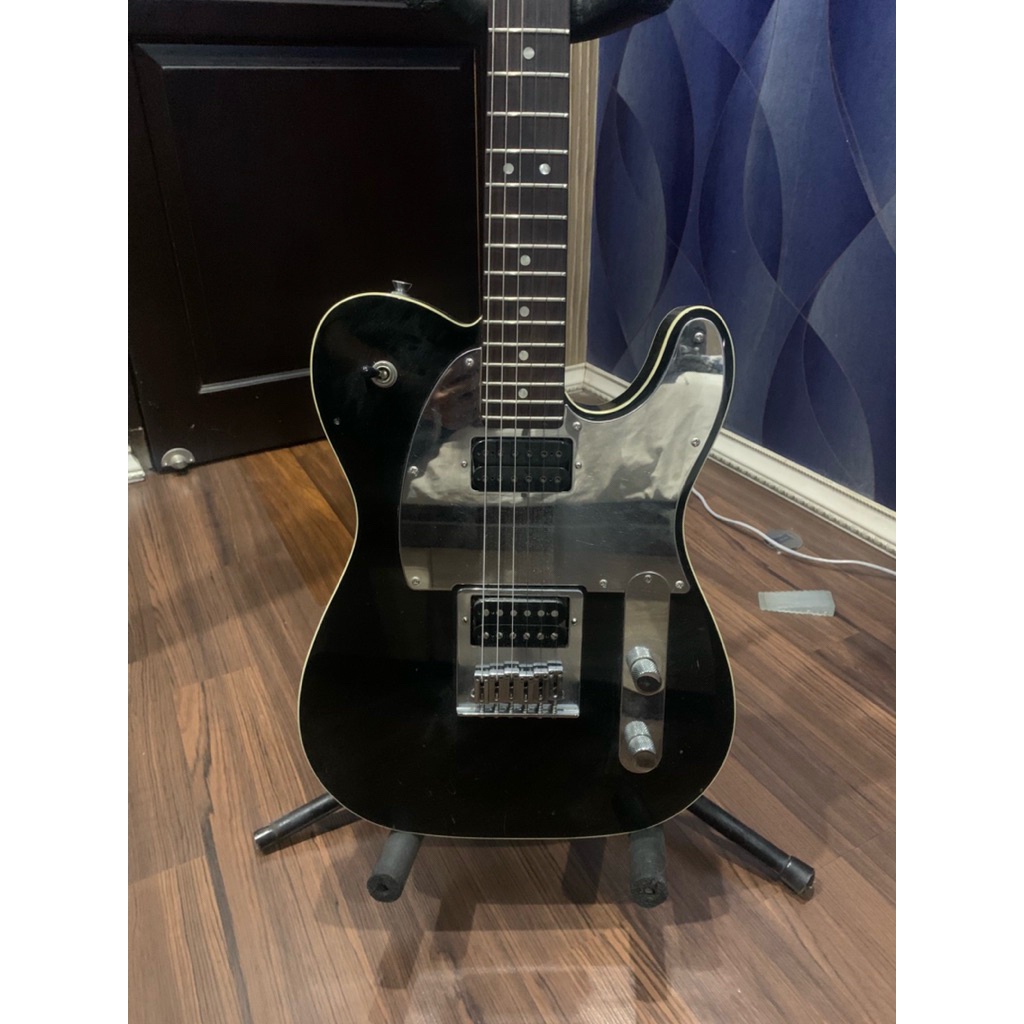 Squier by fender Telecaster J5 Black Series. Second. Rare.