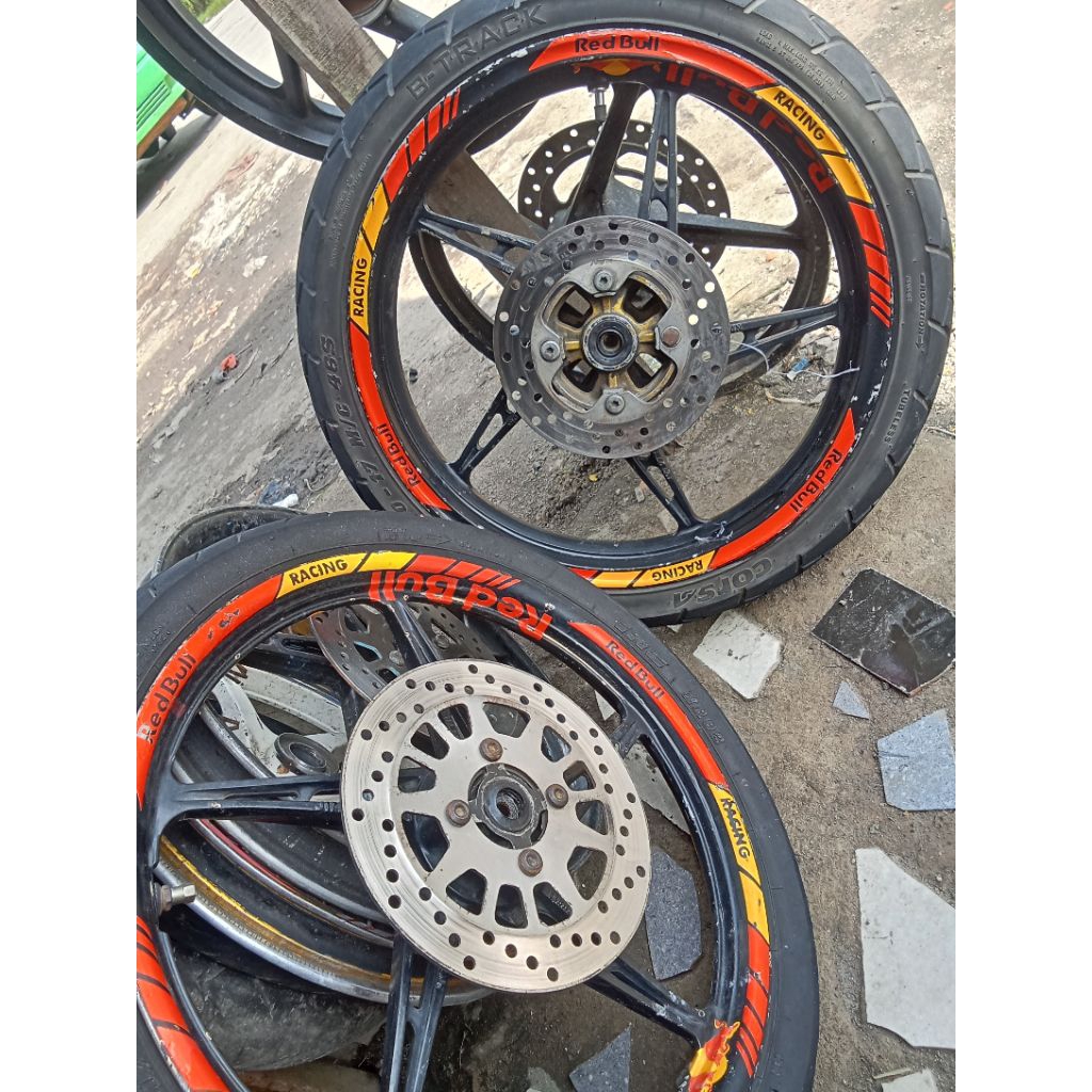 VELG/PELK' DEPAN BELAKANG'MOTOR YAMAHA JUPITER MX NEW(135) ORIGINAL COPOTAN SECOND