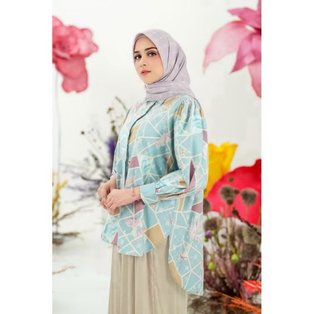 Astera Top Buttonscarves X Riamiranda Jade Monogram