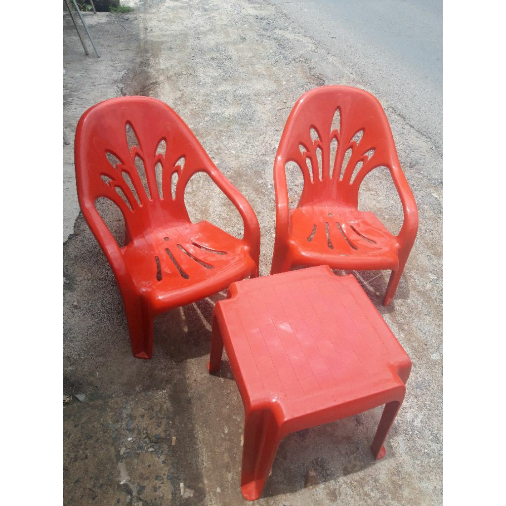 {cargo} kursi santai plastik mpw kursi 2 meja 1/kursi angkringan plastik