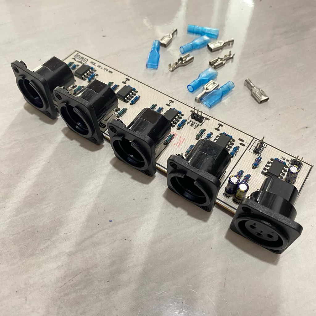 Kit Audio Distributor 1 Input 4 Output MAM Audio IOB12 Crossover
