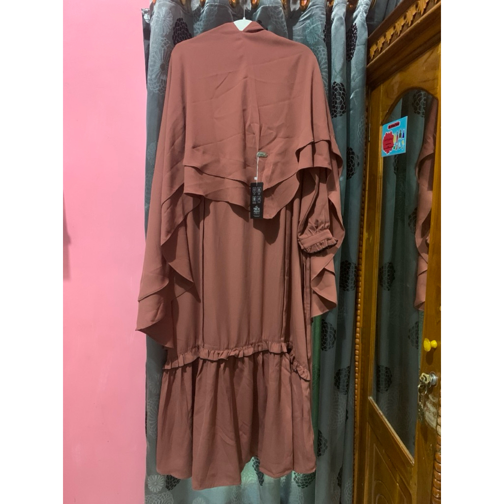 NEW Shieraki Set Hijab - Dress Size XS - Hijab Size M