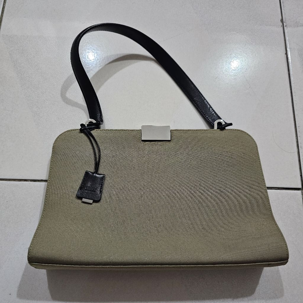 Gucci Vintage Nylon Top Handle Shoulder Bag Preloved Original