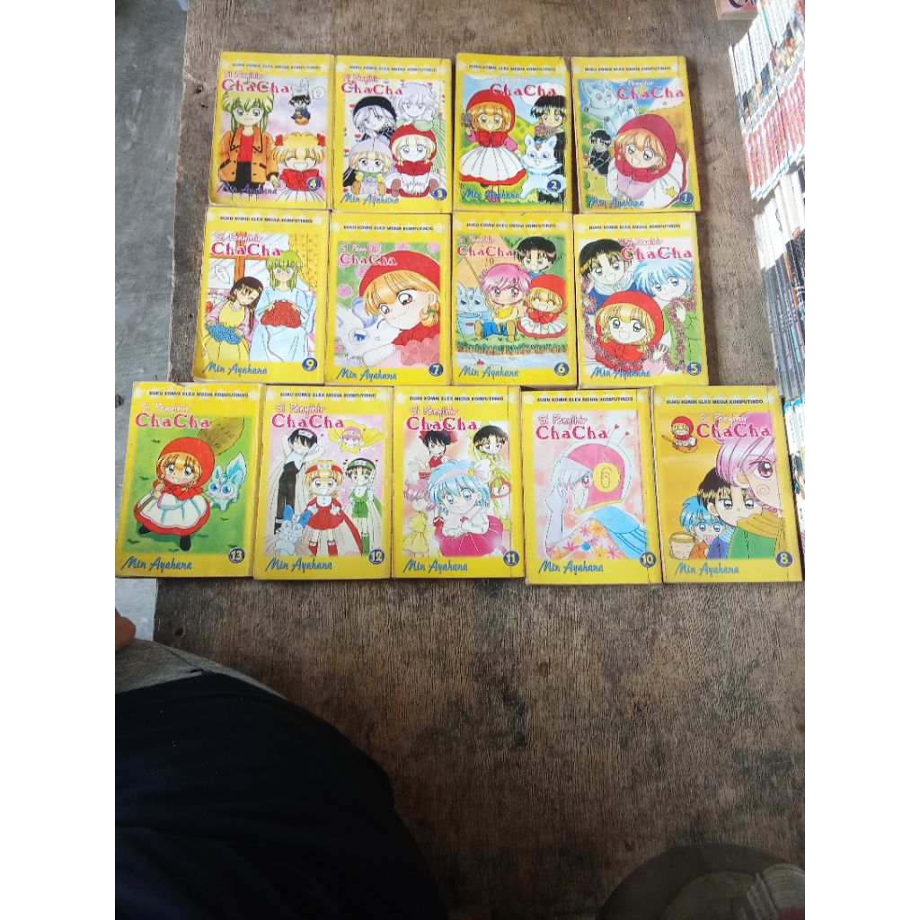 Komik/Manga Full set TAMAT (Nube guru ahli roh dan Akizuki Cha Cha)