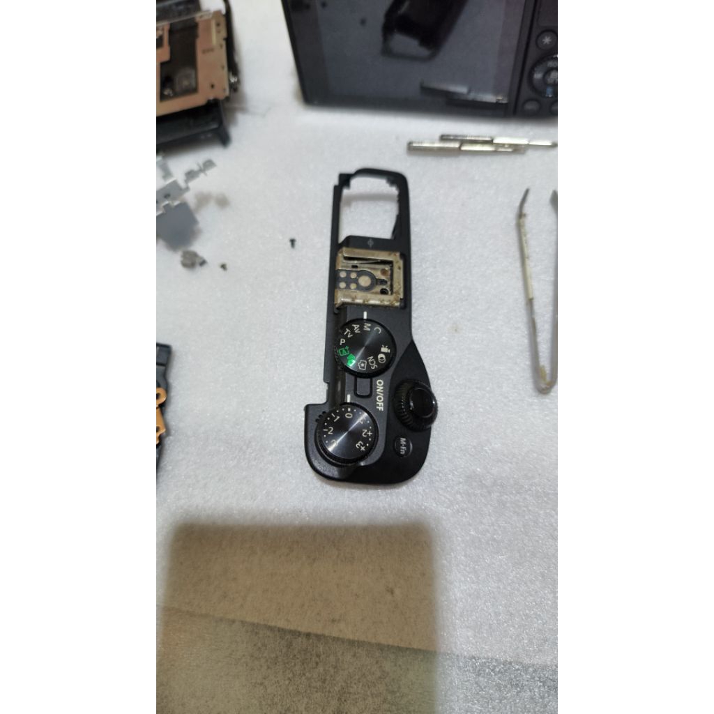 TOP COVER COVER ATAS CANON EOS M3