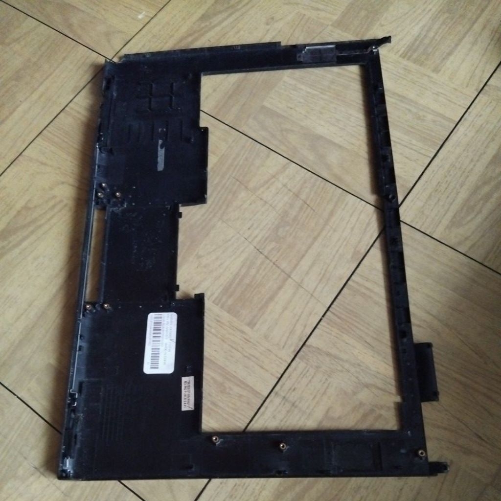 Casing keyboard pamres lenovo Thinkpad T420 ori tompal sedikit dipojok