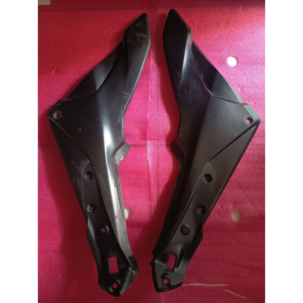 cover body samping tutup aki cb 150 r cb150r old original copotan