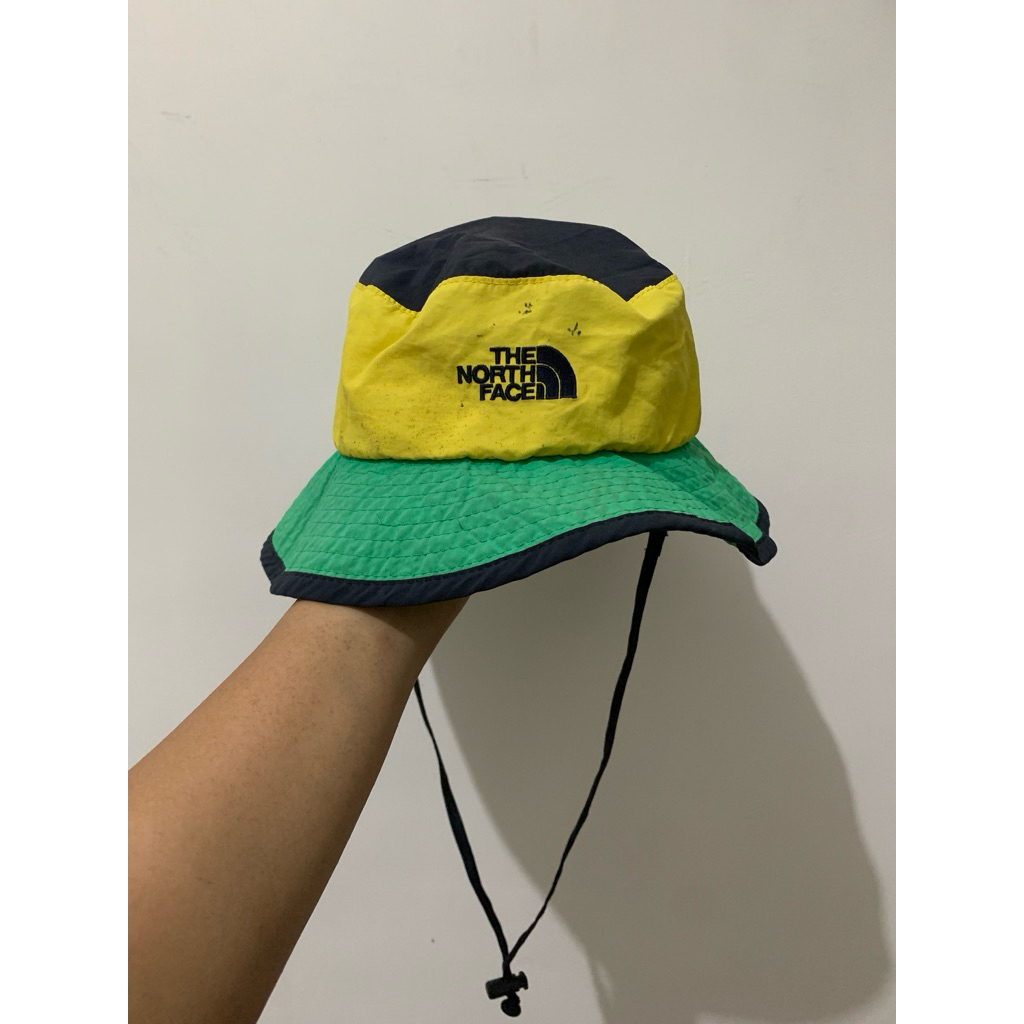 bucket hat tnf