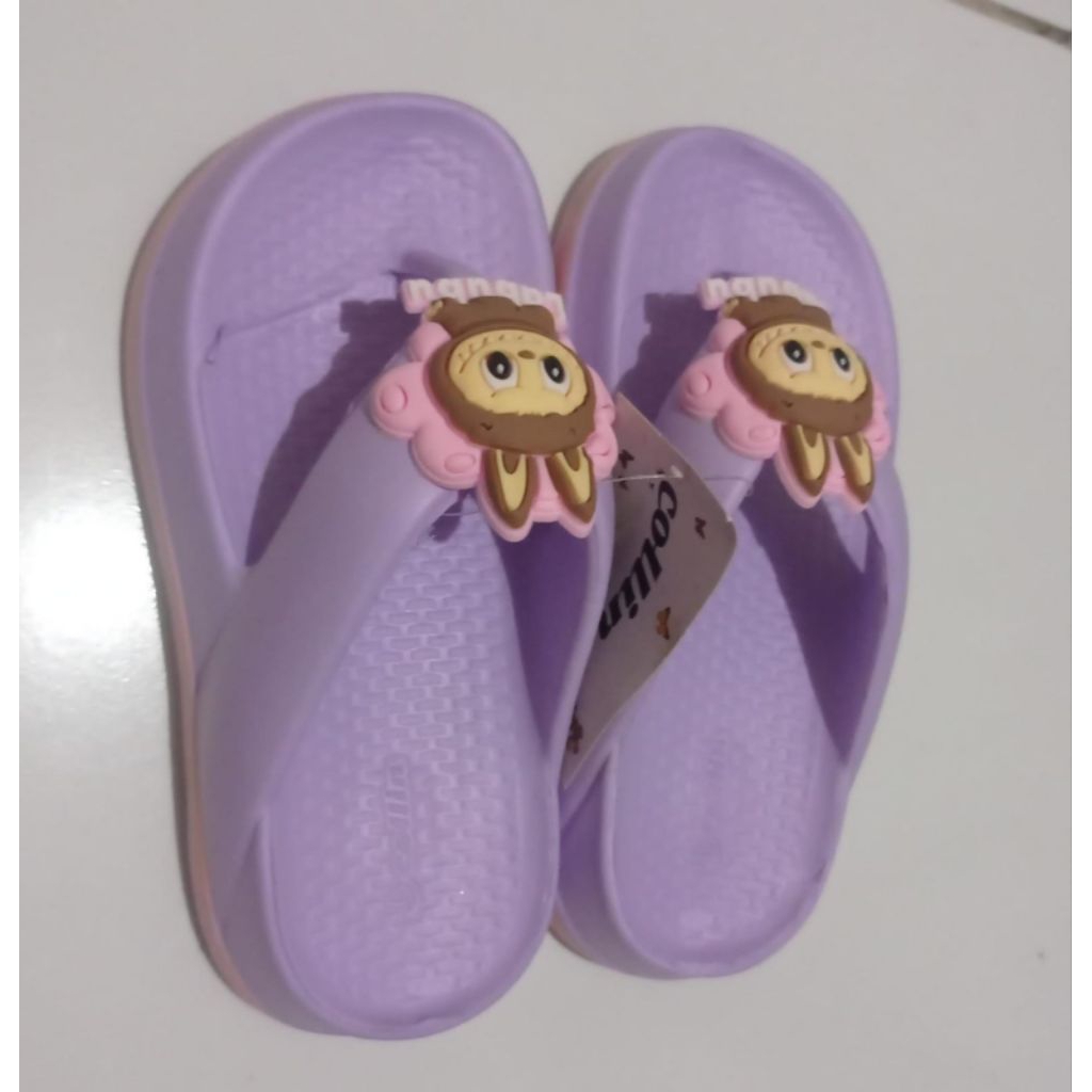 sendal jepit anak perempuan karakter labubu, sendal anak perempuan lucu